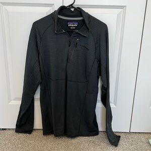 Men’s Grey Patagonia Quarter Zip